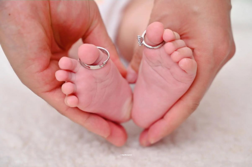 代怀生子好找吗宝宝什么时候开始刷牙